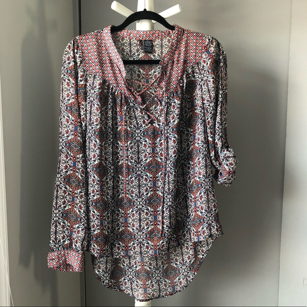 Patterned blouse!